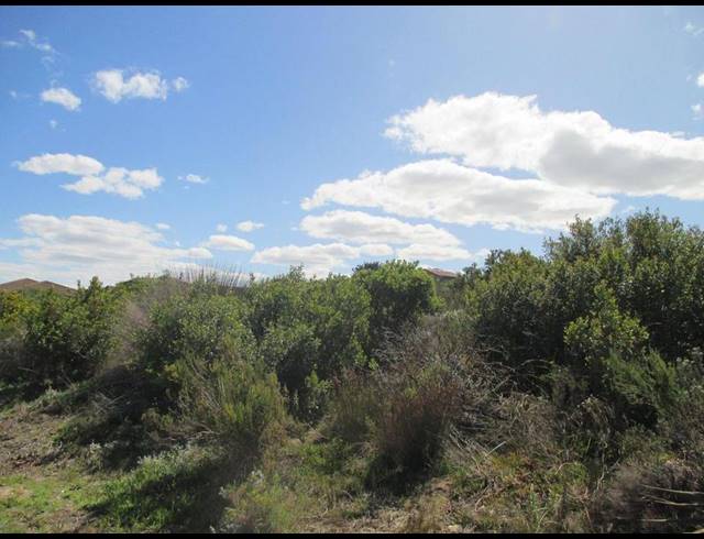 LAND FOR SALE IN DANA BAY